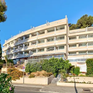 Résidence Pierre&vacances Le Port Appart hôtel